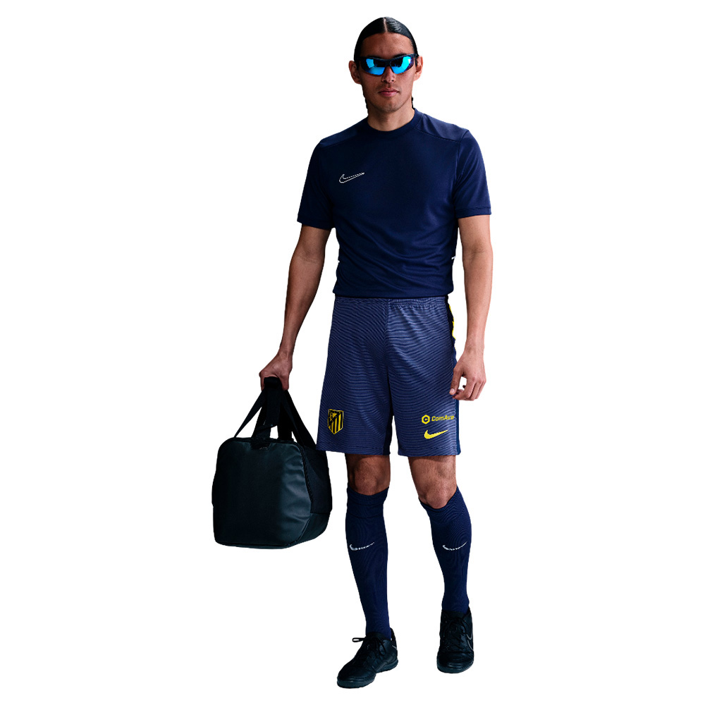 Men’s away 25/26 shorts image number null